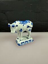 Royal Delft Small Cow / Bull