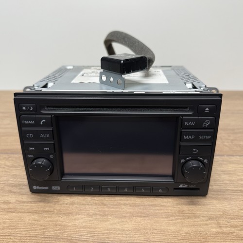Nissan qashqai sat nav - sat,