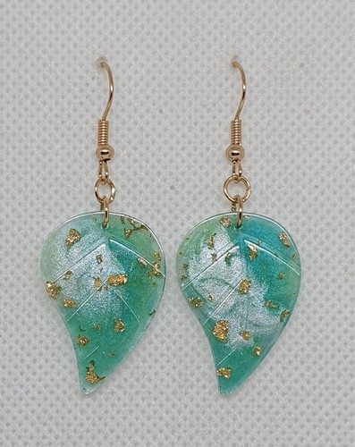 Handmade resin earrings green - resin,