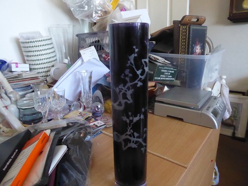 Collectors art glass vase - ,