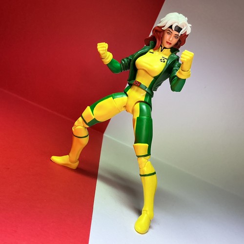 Marvel legends rogue figure - rogue,