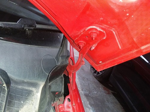 Bonnet hinge ford fiesta - lh,