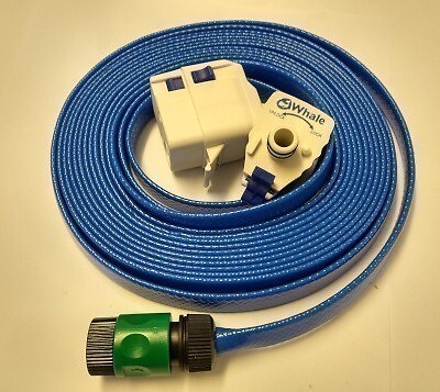 Whale mains connector - connector, for