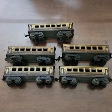 O Gauge Unbranded Coaches Made