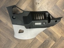 ALFA ROMEO GIULIETTA HATCH REAR INTERIOR TRIM PIECE LH BOOT WITH POWER CHARGER 