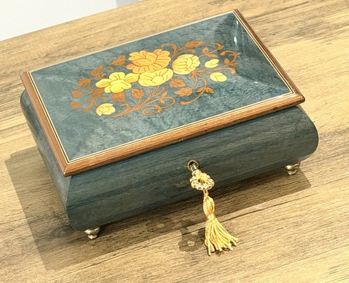 Reuge swiss music - reuge, box