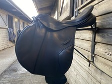 Albion K2 Jump Saddle