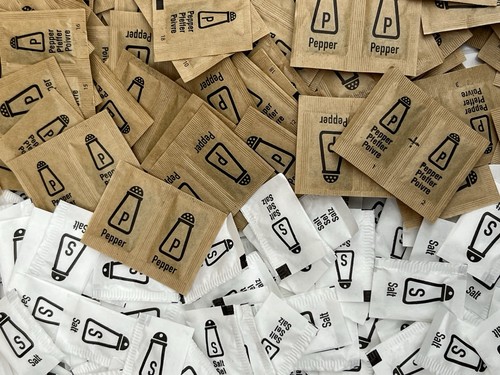 Salt sachets pepper - pepper,