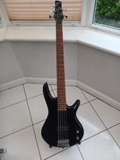 Ibanez GSR105EX 5-String Bass Guitar in Black with case
