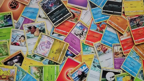 Lot 380 pokemon cards - lot,