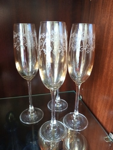 Set gold lustre etched - of,