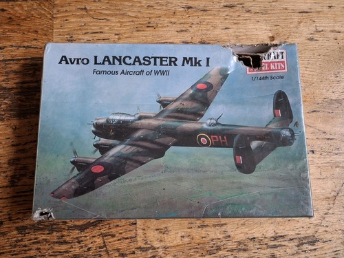 Minicraft avro lancaster 1 - minicraft,