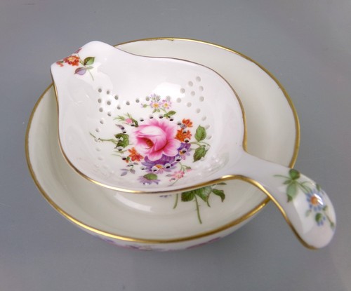 Royal crown derby - derby, posies
