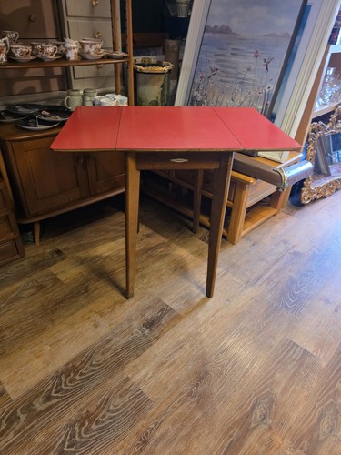 Remploy red formica drop - red,