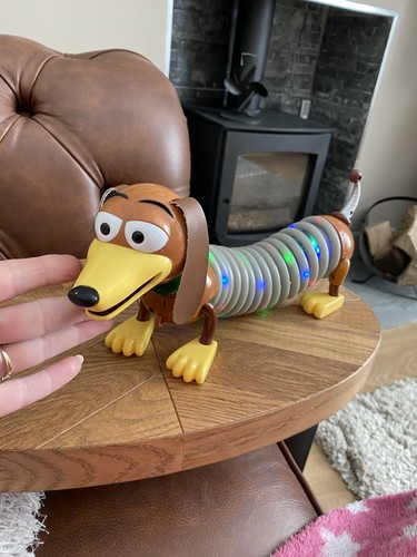 Toy story light slinky dog - story,