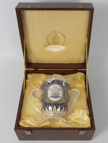 Royal crown derby - royal,