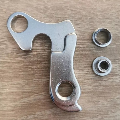 Cycle rear dropout - rear,