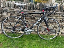 Giant TCR 1 – Ultegra 10-Speed – Mavic Ksyrium SL – Size M/L – & Spare Wheelset