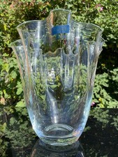 Ruckley Clear Glass Footed Ruffled Handkerchief Vase frilly hand made blown 22cm