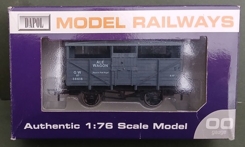 Dapol gwr cattle wagon ale - gwr, "ale