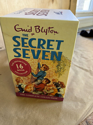 Enid blyton the secret seven - secret,