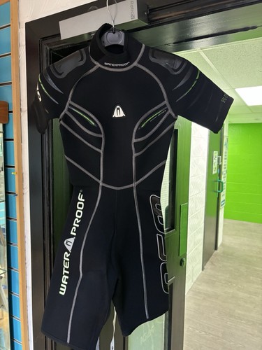 Scuba diving equipment - scuba,