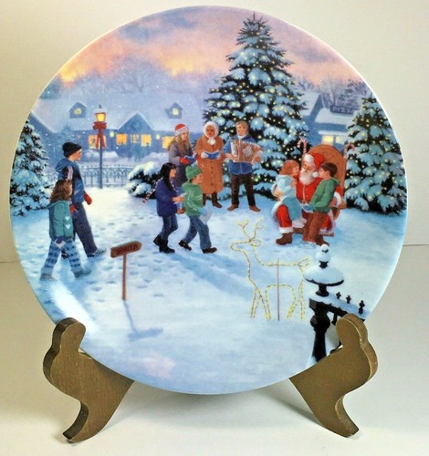 Vintage lenox santa - lenox, journey