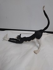 Country Artists a Breed Apart