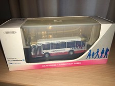 First Bus model 1:76 scale