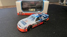 Nascar Darrell Waltrip 1/64 17