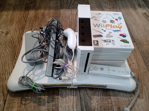 Nintendo wii console bundle - nintendo,