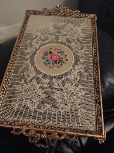 Vintage petit point dressing - petit,