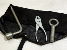 HONDA CIVIC MK8 SPARE WHEEL TOOLKIT WHEEL BRACE TOWING BAR  2005-11