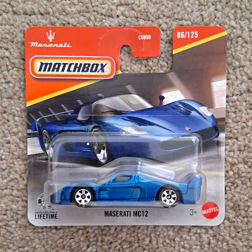 Matchbox maserati mc12 64 - matchbox,