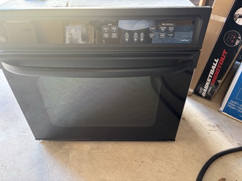 Black oven electric used - black,
