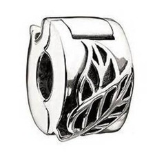 New Chamilia FALLING LEAVES