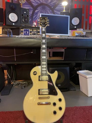 Gibson custom shop - gibson,