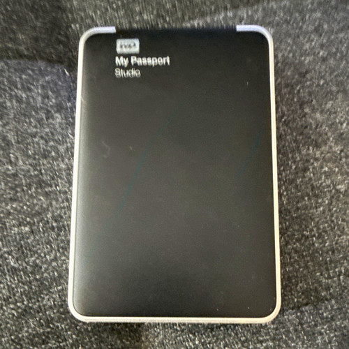 Passport studio 1tb - passport,