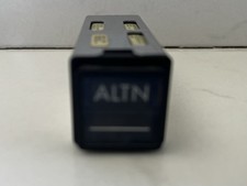 Boeing 747-400 ALTN Switch