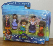 Disney Encanto Madrigal Family