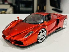 Hot Wheels Ferrari Enzo 1:18