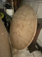 Round Pine Table