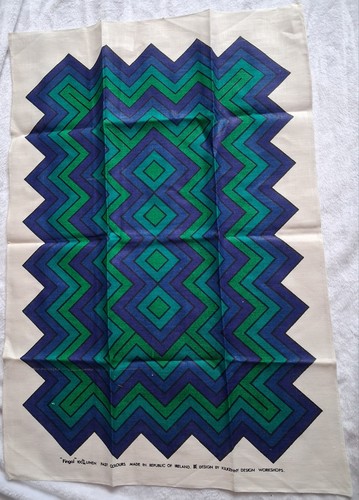 New kilkenny design tea - new, towel