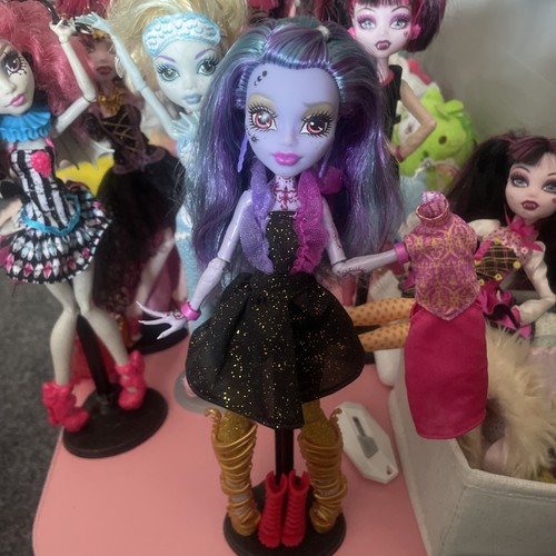 Monster high djinni - high,