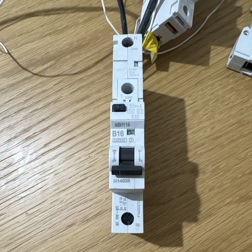 Eaton rcbo b16 type - b, 30ma