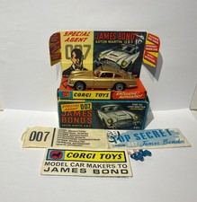 Corgi Toys 261 James Bond Aston Martin DB5, Original, Rare, Vintage, 1960's VNM