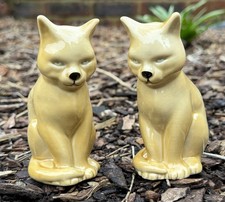A Pair of Vintage Wade Cats