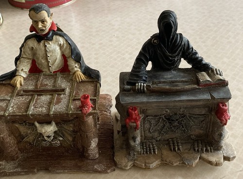 Pair halloween money boxes - money,