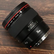Canon EF 35mm F/1.4L USM for