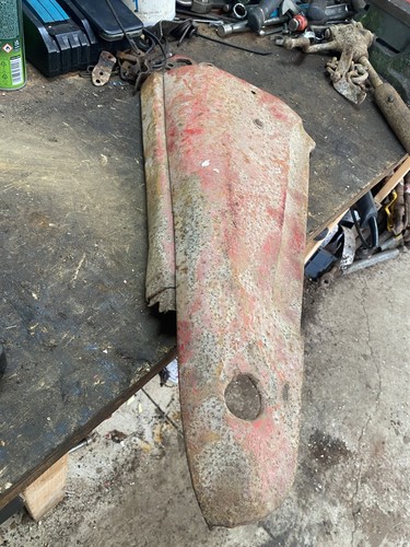 Massey ferguson bonnet side - massey,